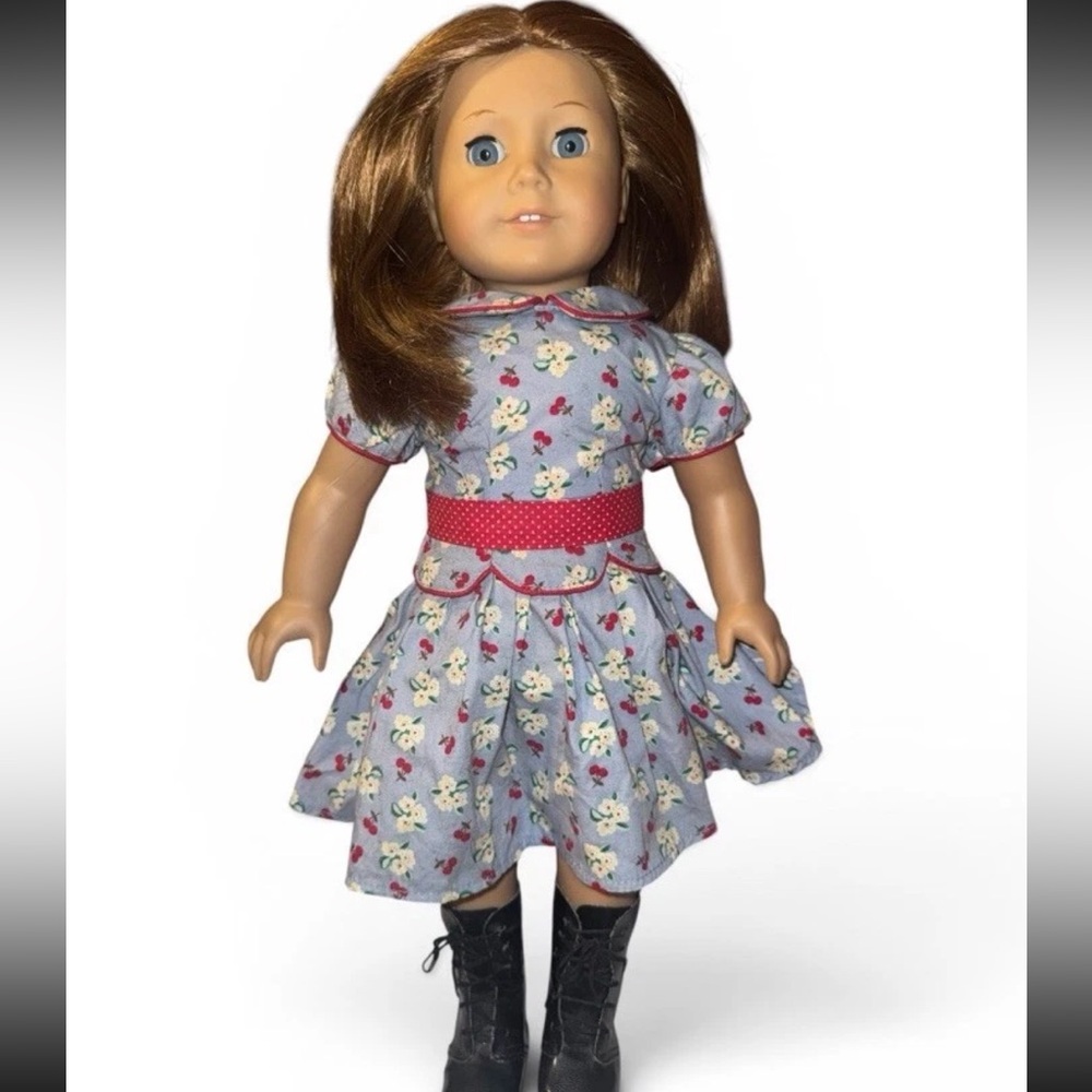 Retired American Girl Doll Emily Bennett with Meet Dress. EUC